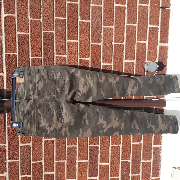 American Eagle jegging crop - Picture 2 of 8